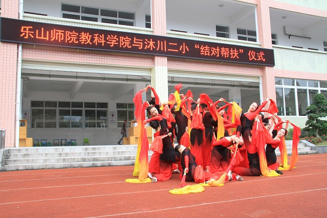 1508058028136182.jpg IMG_9175.JPG